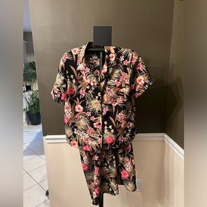 Sag Harbor Petite Lightweight, short sleeved blouse and skirt.